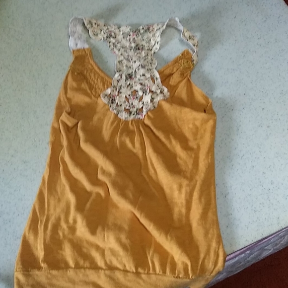 Razor back Tank Top - Picture 2 of 4